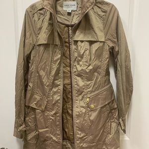 Cole Haan size XS light weight rain/travel jacket
